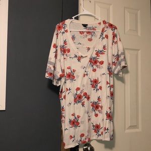 Torrid floral tee